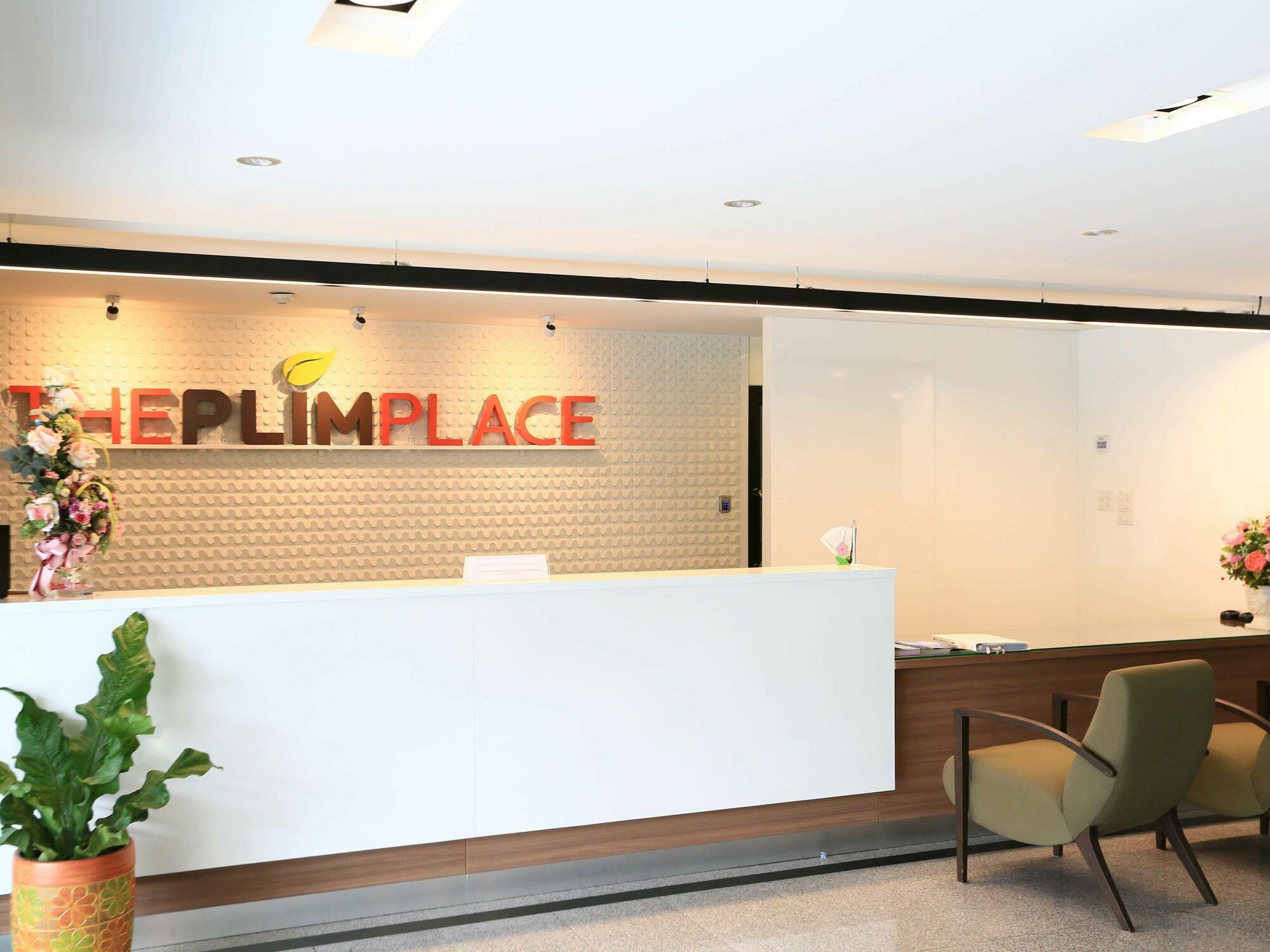 The Plimplace Hotel Бангкок Экстерьер фото